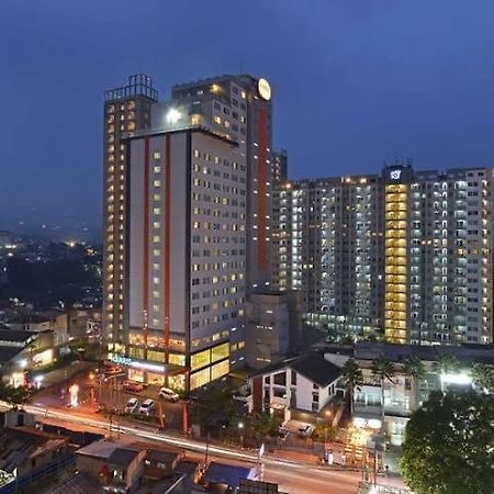 Apartemen Ciumbuleuit 2 Bandung Exteriér fotografie